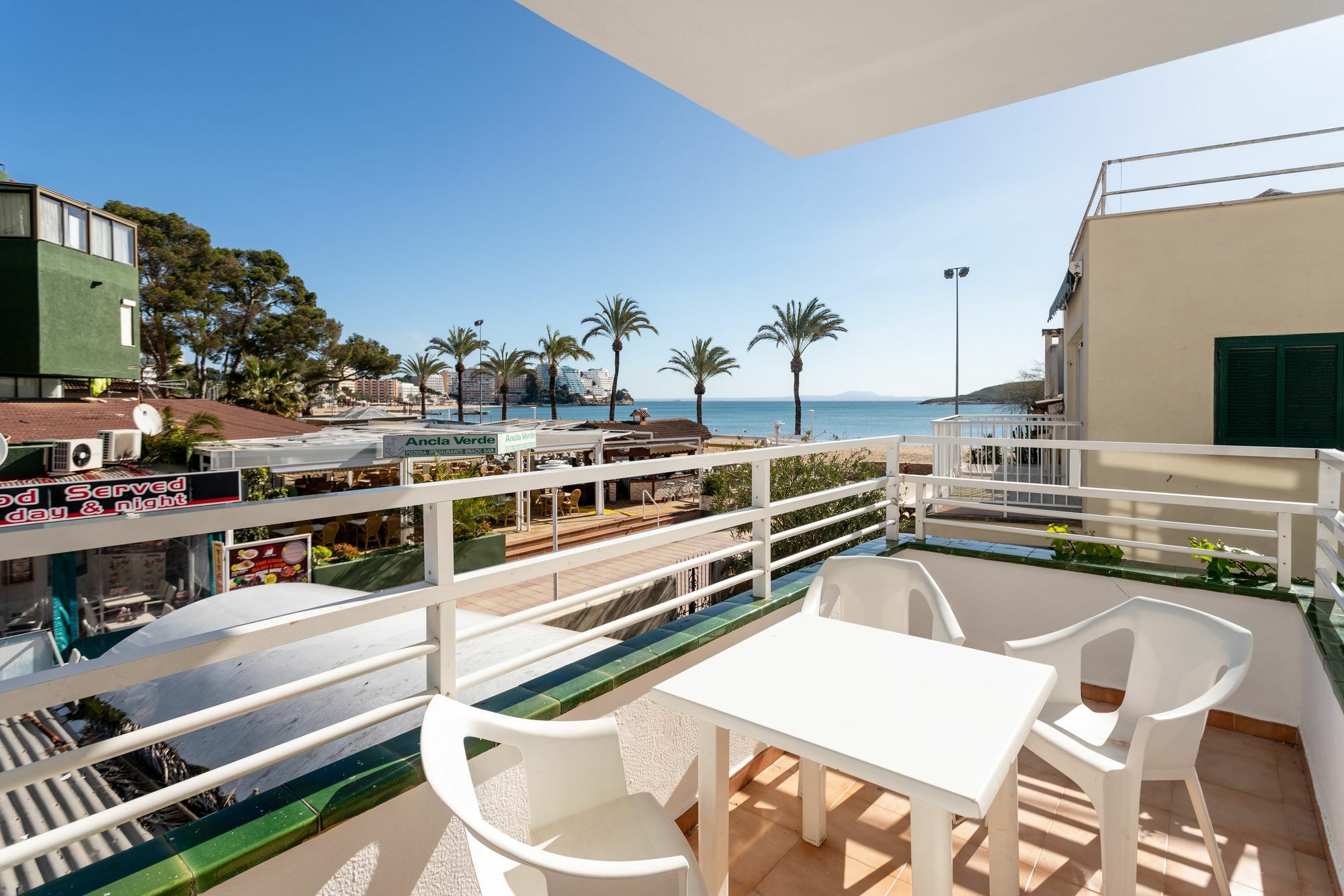 Neighbours Apartments Magaluf  Luaran gambar